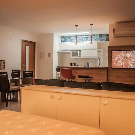 Apartamento Completo Ao Lado Do Salvador Shopping Exterior photo